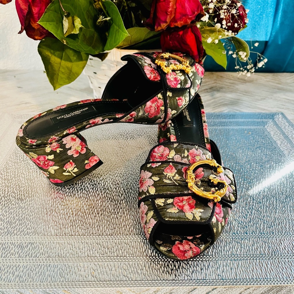 Dolce & Gabbana Pink Floral Mules with Gold Buckle - Picture 11 of 12